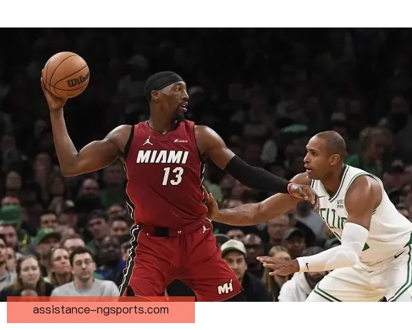 NBA焦点战再掀高潮巨星对决引爆季后赛席位争夺东西部格局生变 NBA焦点战再掀高潮巨星对决引爆季后赛席位争夺东西部格局生变