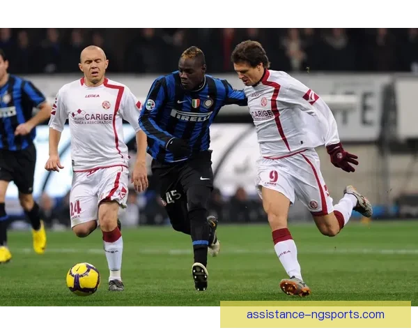 塞尔维亚新星横扫赛场引关注 法网争冠战火再燃 塞尔维亚新星横扫赛场引关注 法网争冠战火再燃